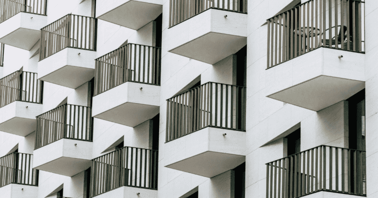 Read more about the article Balcony Waterproofing Problems Common in Pretoria Complexes
